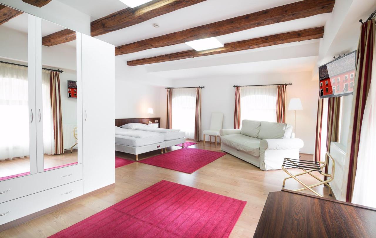 Rubra Panzio Bed & Breakfast Vác Dış mekan fotoğraf